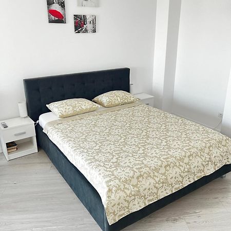 Apartment Mara 2 ทิมิชัวรา ภายนอก รูปภาพ